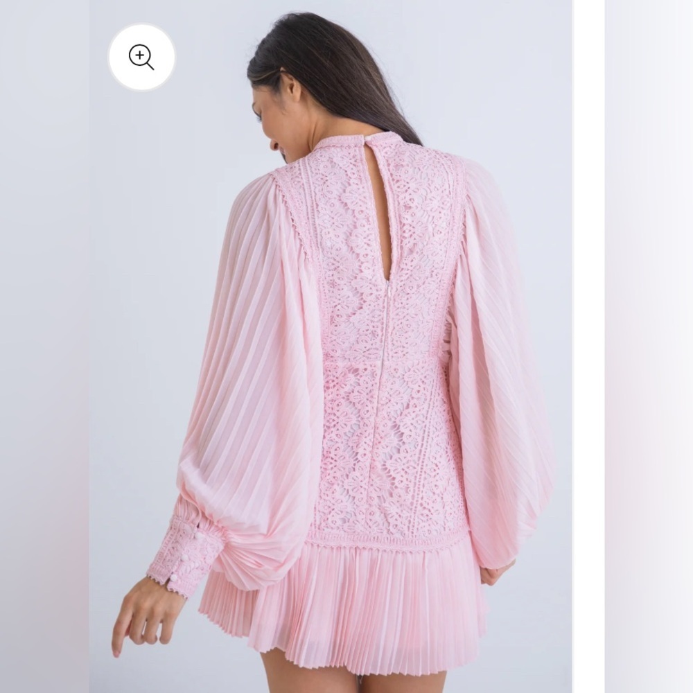 Karlie Blush Pink Lace Mini Dress NWT - Picture 3 of 9